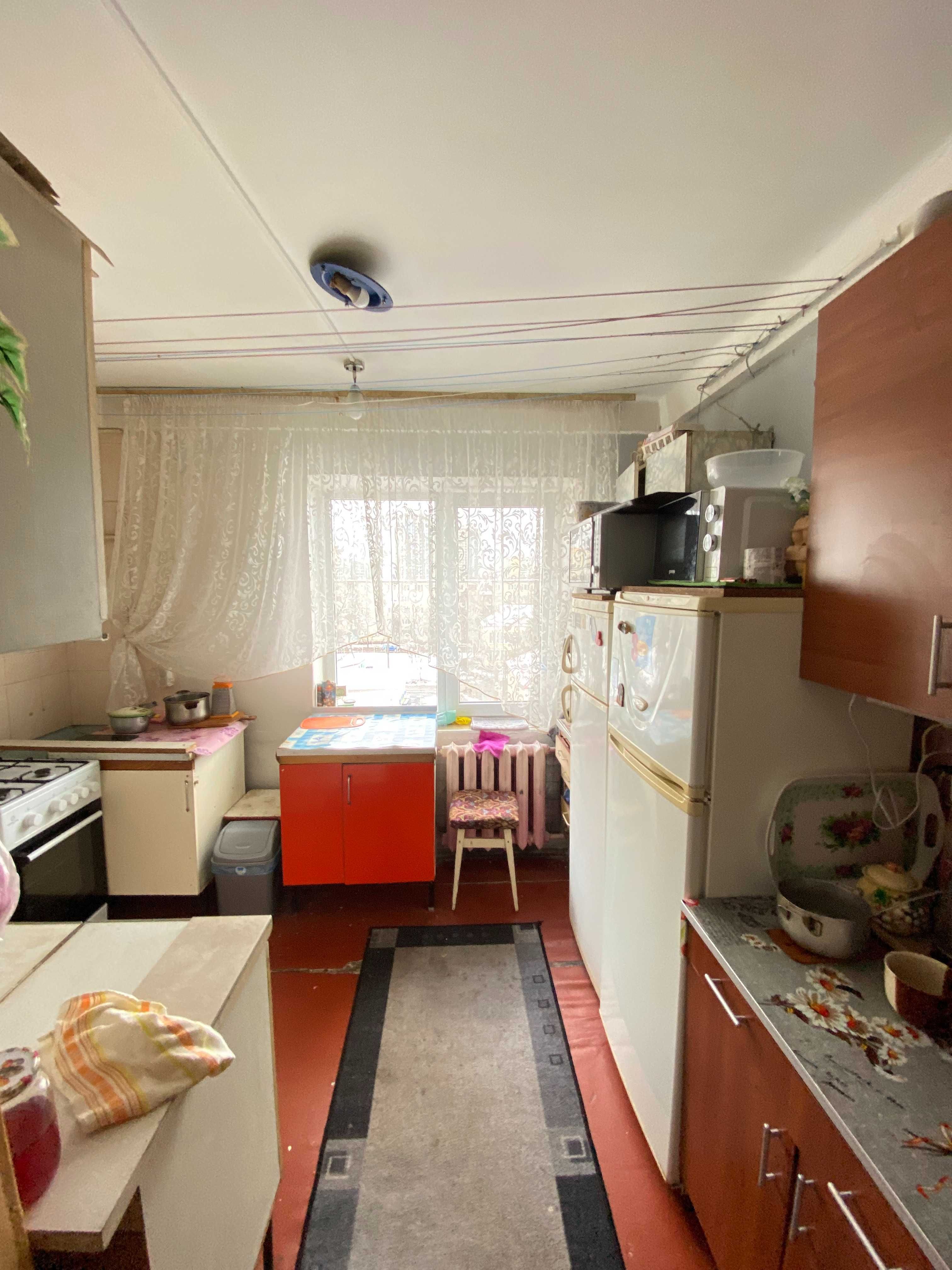 Продам кімнату  в комунальній квартирі, м. Чернігівська, вул. Юності 7