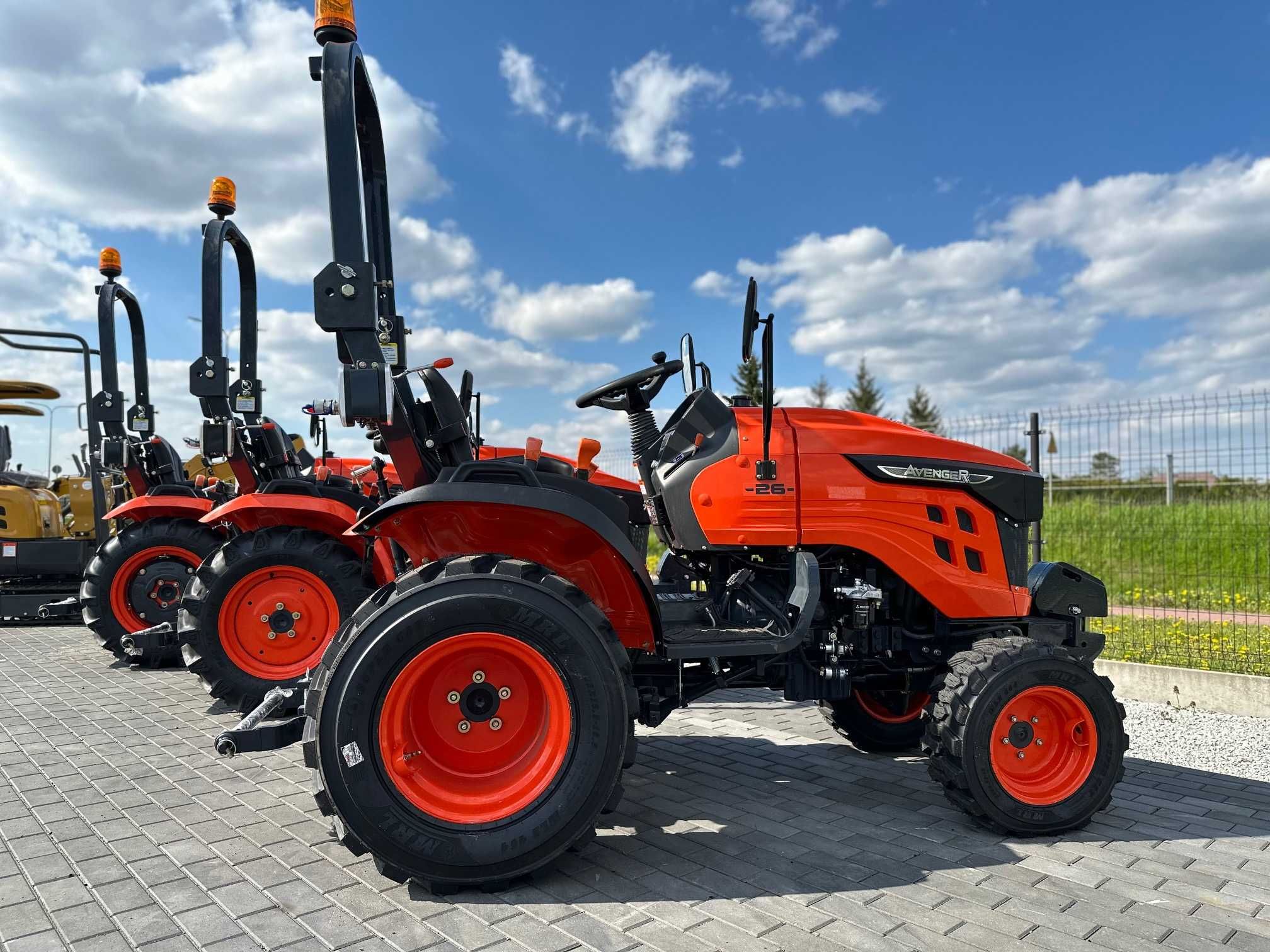 Mini Traktor NEX AVENGER 26 Industrial 4x4 traktorek silnik Mitsubishi