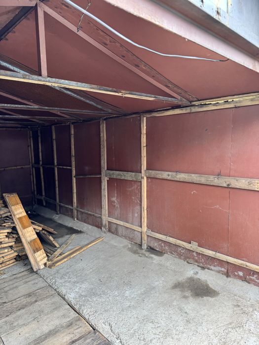 Терміново гараж з ямою і підвалом