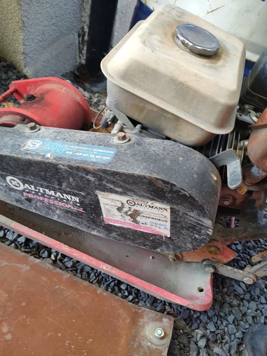 Zagęszczarka spalinowa 90 kg