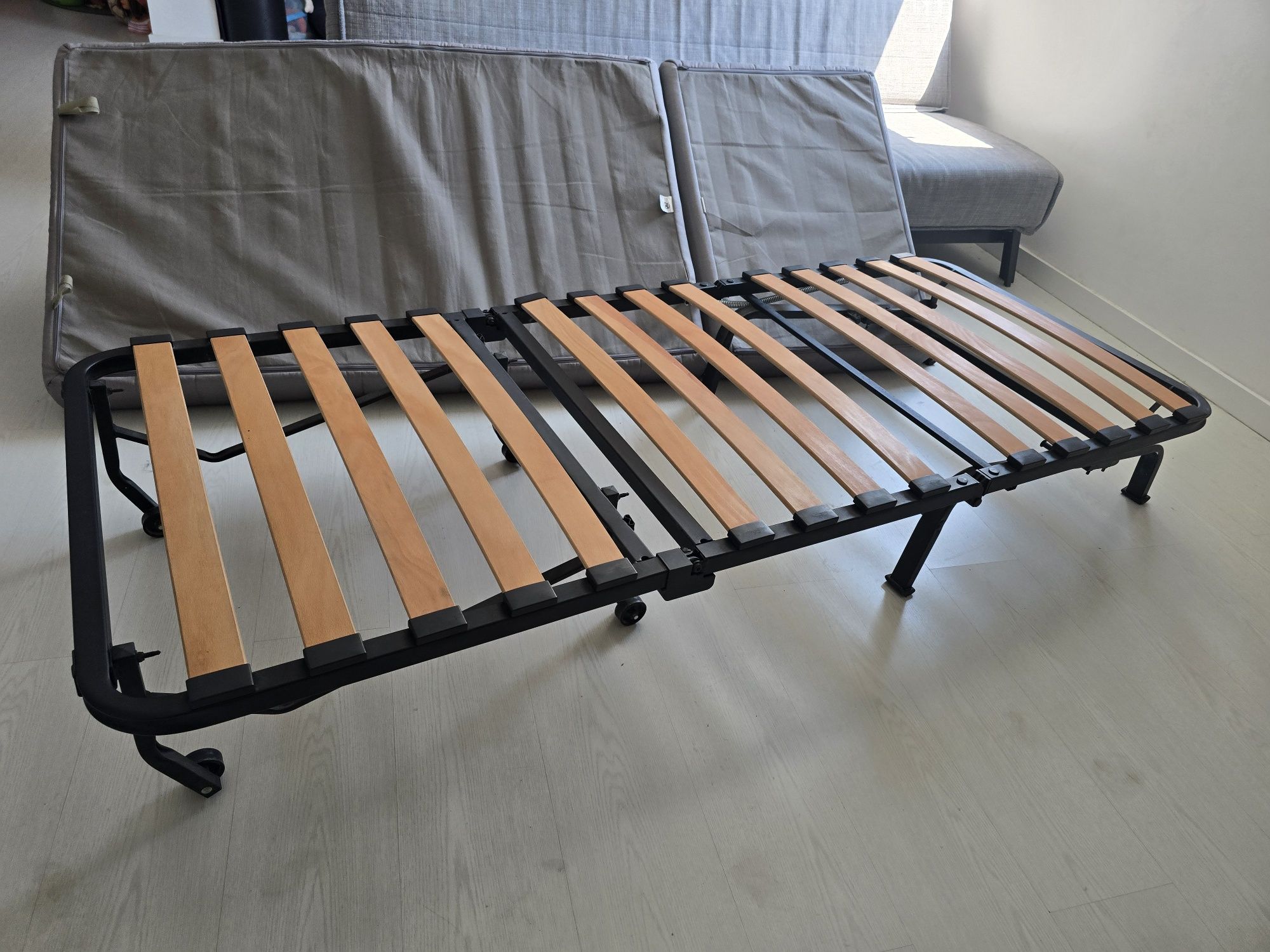 Sofá cama individual (ikea)