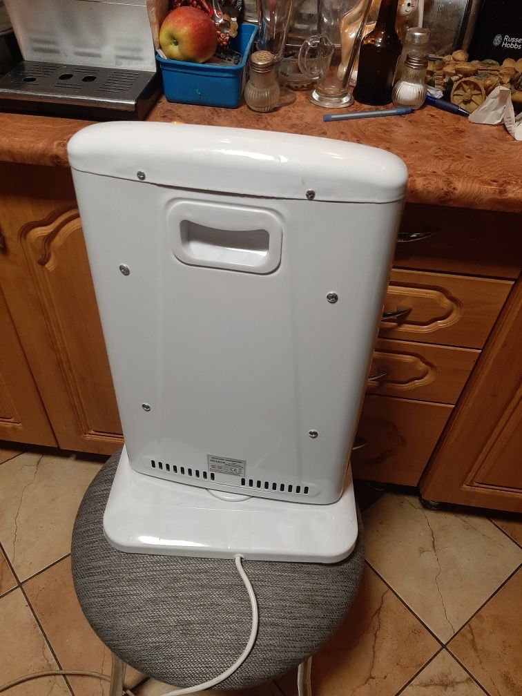 Grzejnik halogenowa Volteno V00285 moc 1200 watt sprawny mocny zadbany
