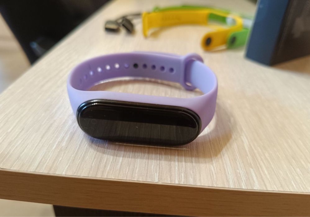 Продам Mi Band 4