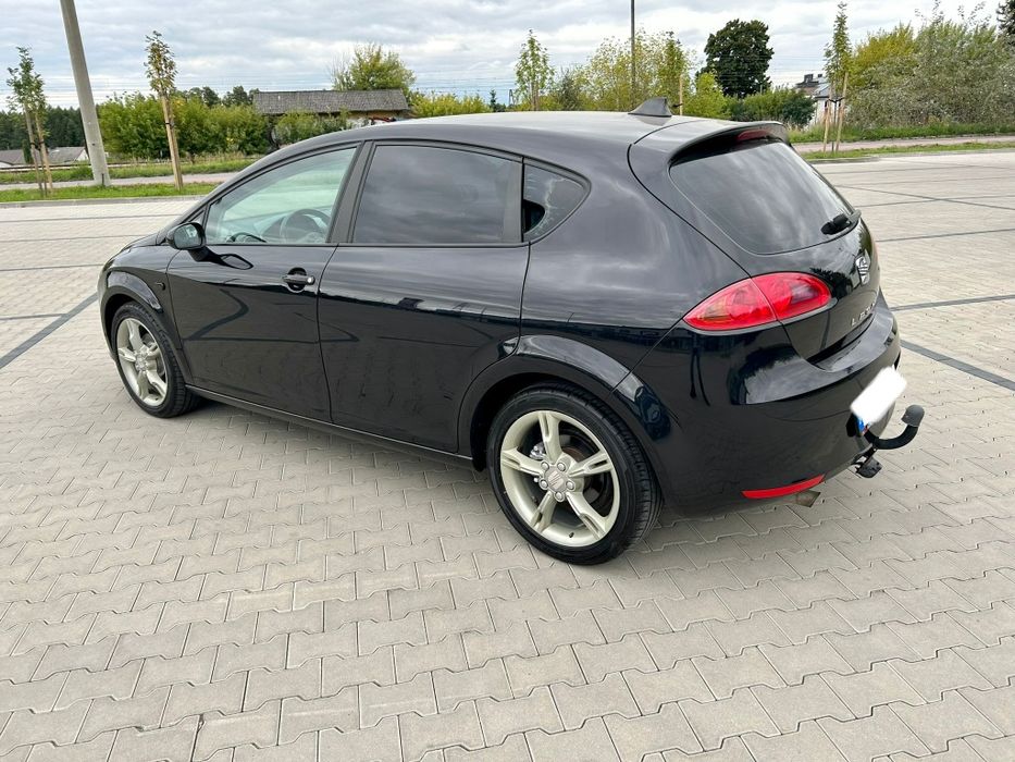 Seat Leon 1.6 b. super stan bez korozji .