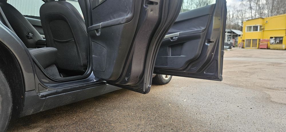 Volvo-V50 2.0 Diesel