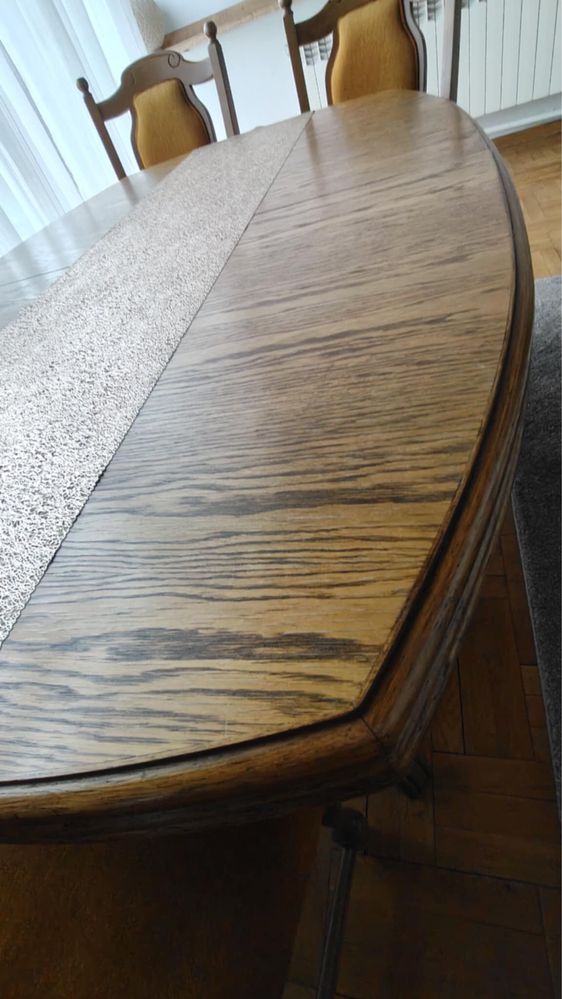 Drewniany stół z 6 Krzesłami - Solidny i Elegancki Komplet