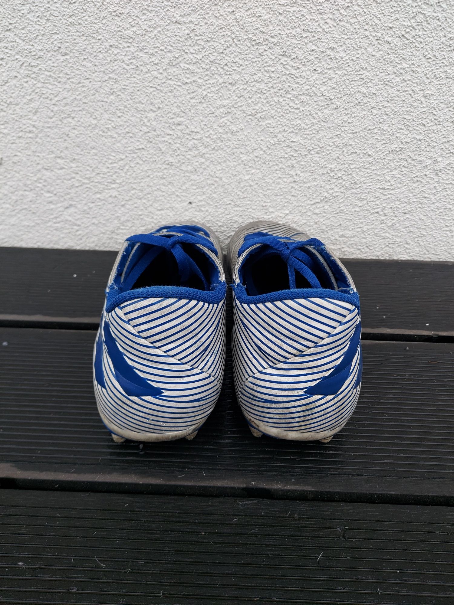 buty piłkarskie korki Adidas Nemeziz 19.4 niebiesko białe(44)