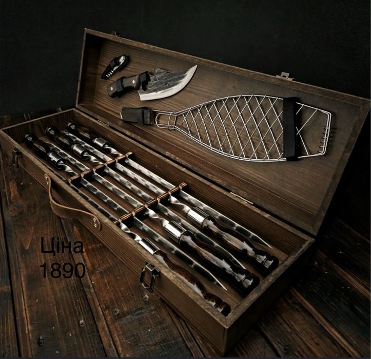 Набір шампурів в кейсі