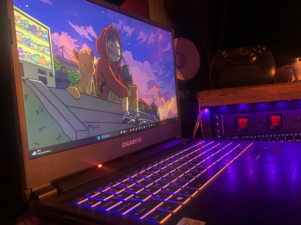 Laptop Gigabyte K5 Kc / 16GB DDR4 / I5-10500 / RTX 3060 / 1TB NVME