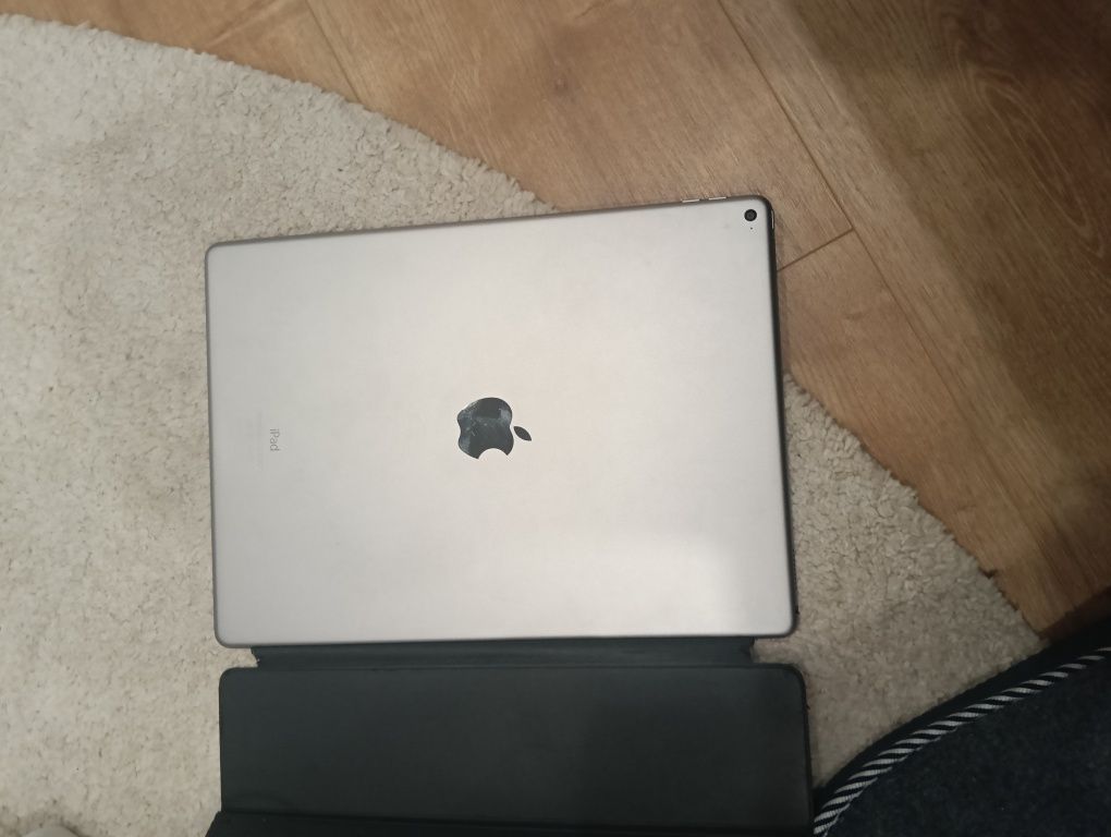iPad bloqueado para peças