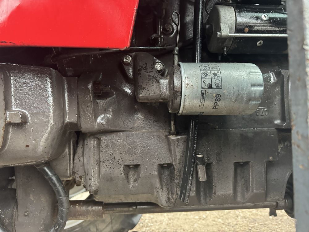 Massey fergusson mf 3050 z ładowaczem tur