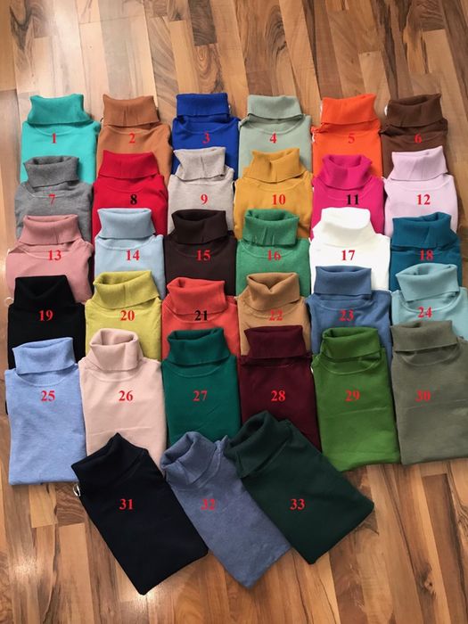 гольф женский.Италия.фірма Honey Winter