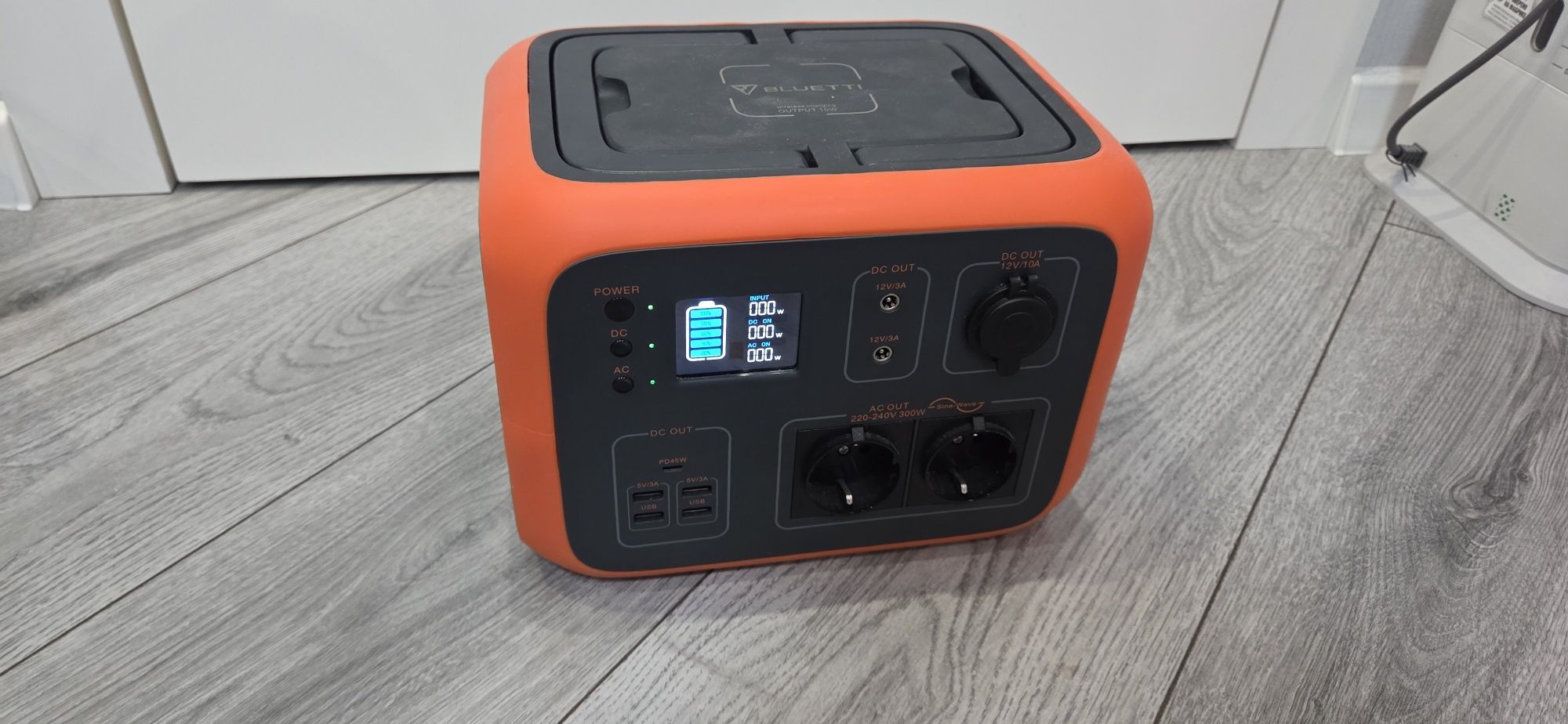 Продам зарядну станцію Bluetti PowerOak AC50S (500 Вт·г