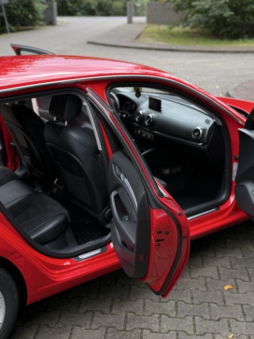 Продам авто ауді А3 2014 року 1.4 бензинвся тел-+380666771035