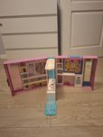 Wielka szafa Barbie z akcesoriami