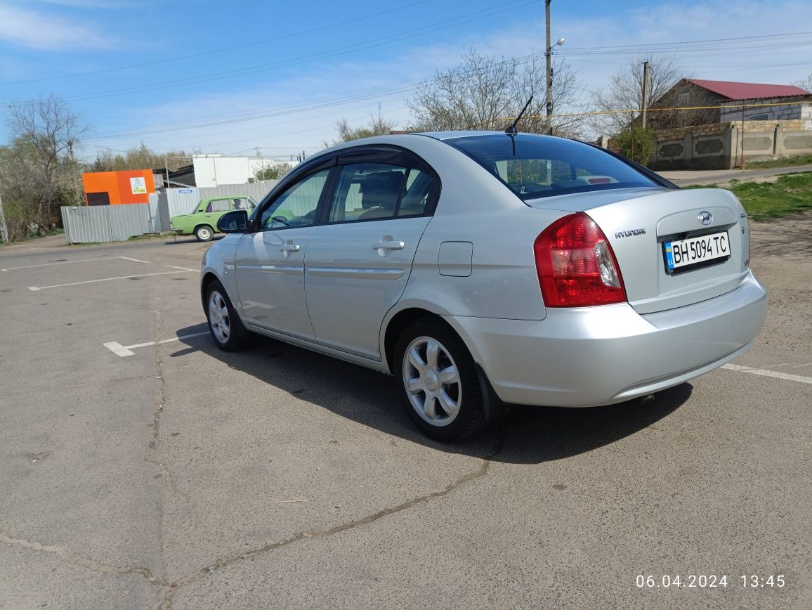 Hyundai Accent 1.6