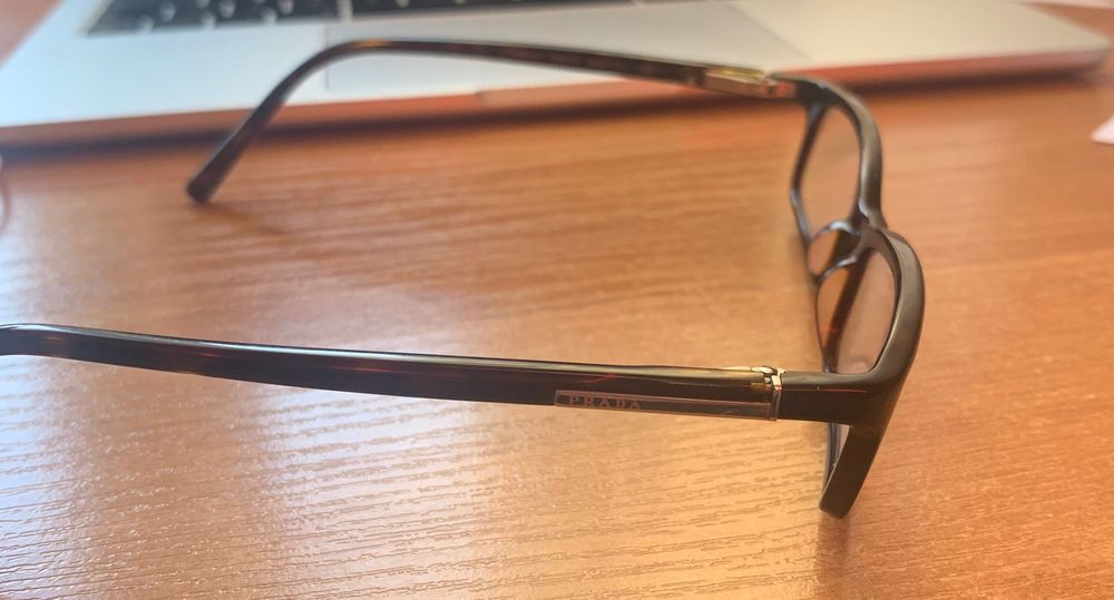 Okulary vintage Prada (w stylu Hailey Bieber)