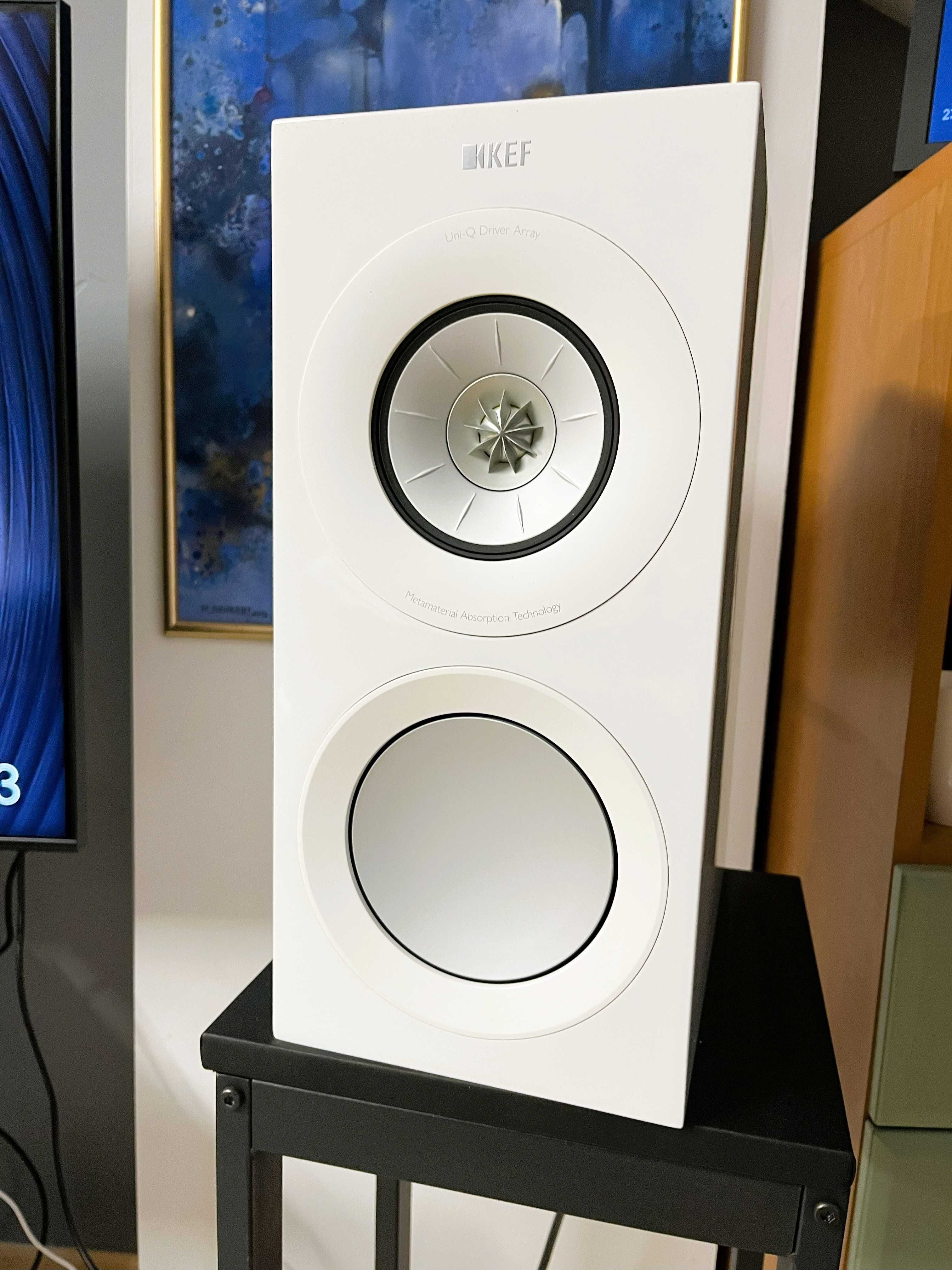 KEF R3 Meta. (Biały połysk). Para