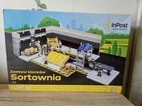 Klocki cobi sortownia paczek inpost