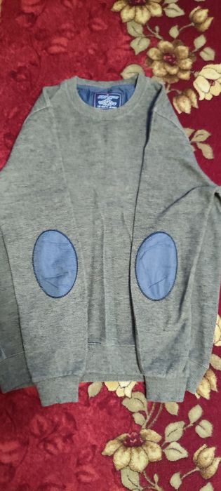 Продам чоловічий светр