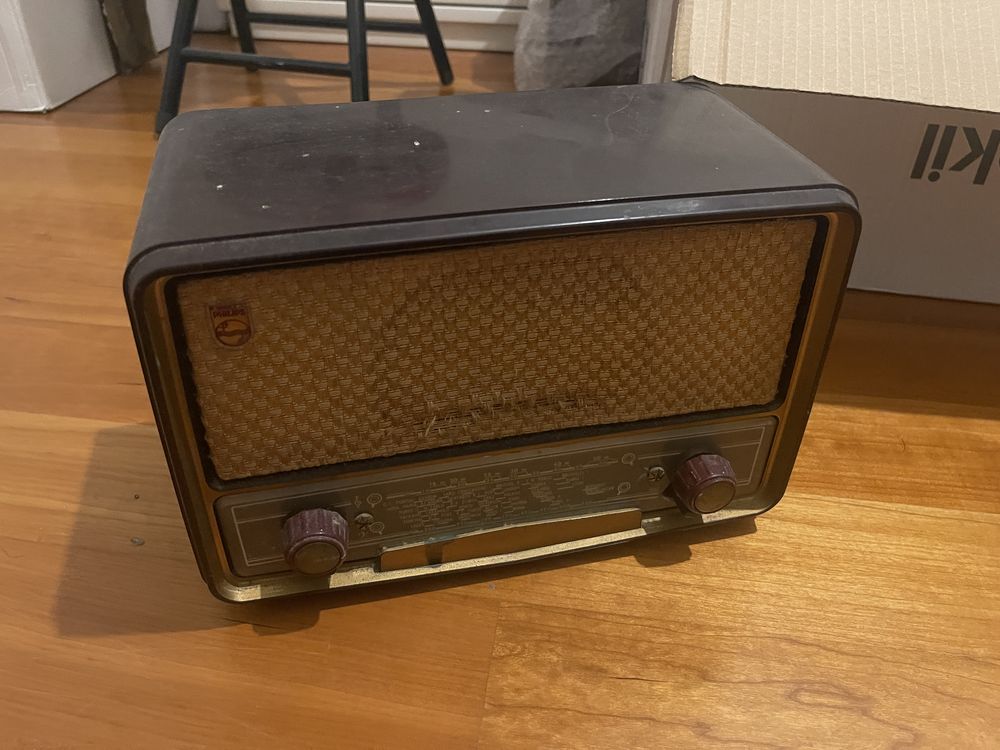 Radio Antigo Philips