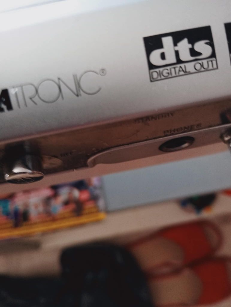 odtwarzacz cd/dvd clatronic