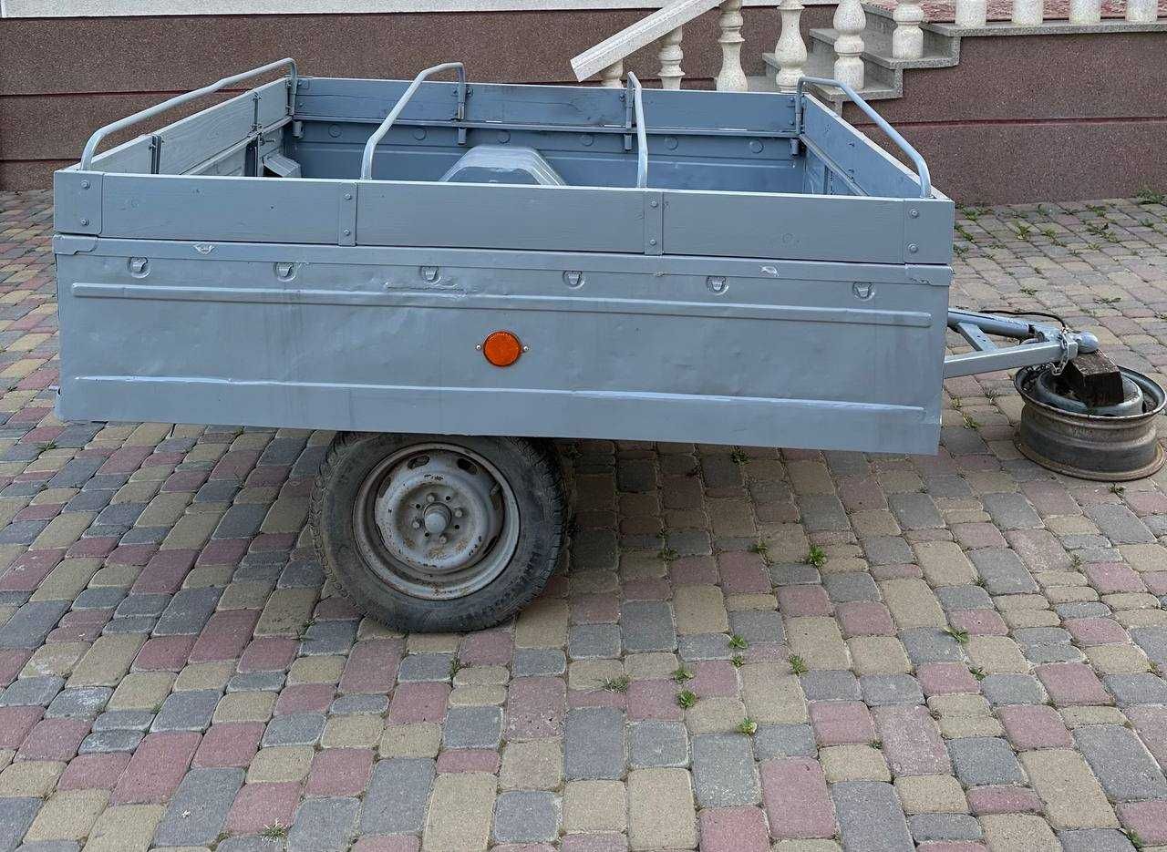 Причіп автомобільний