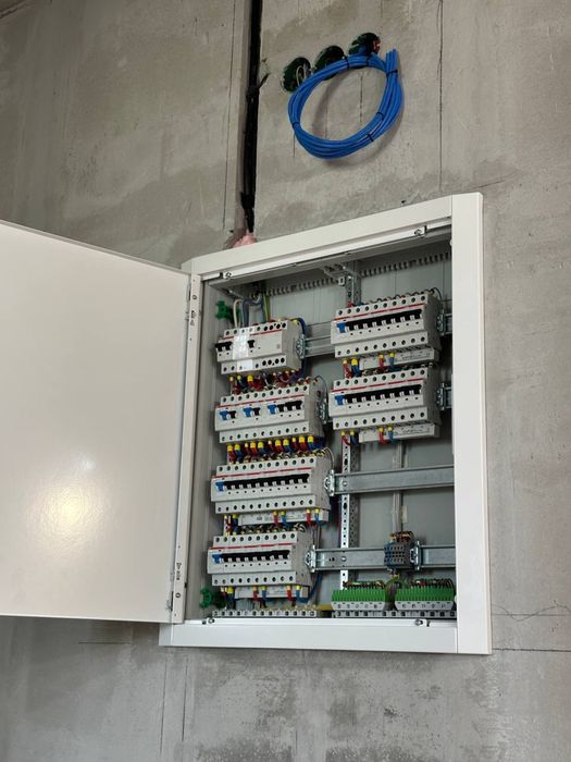 Монтаж/Заміна розеток, щитків, проводки | Електрик Житомир