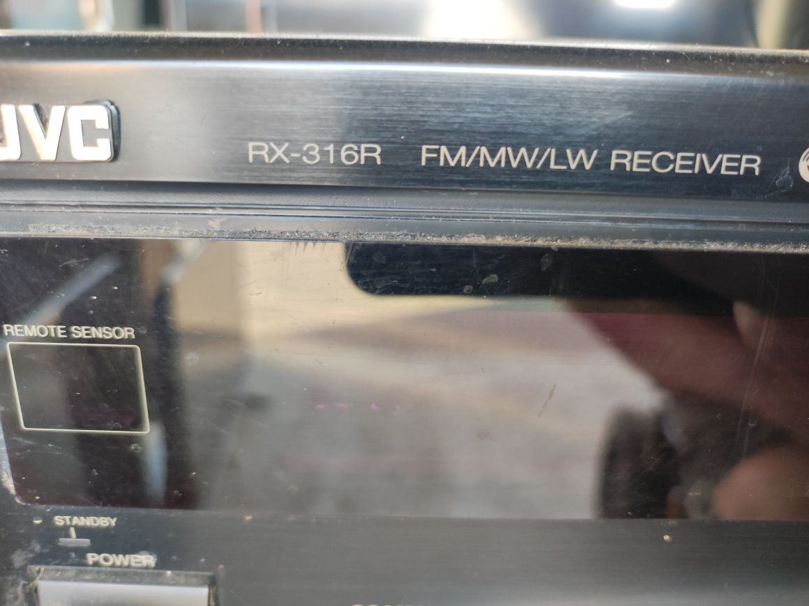 Amplituner JVC ok