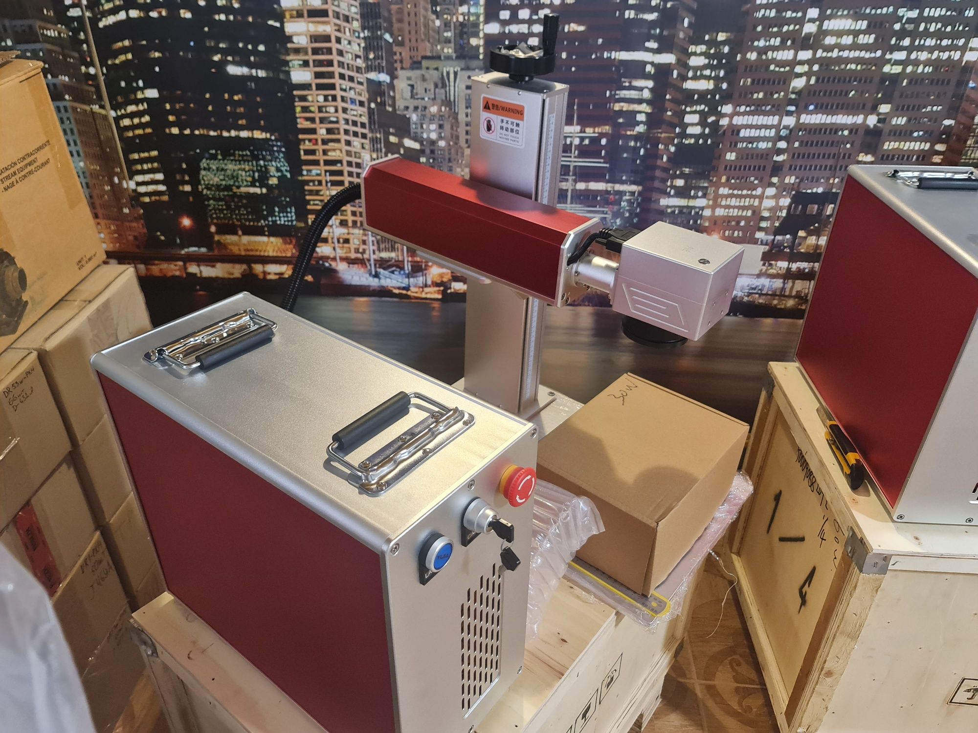 Волоконний лазерний гравер маркер jpt50lp 50w.