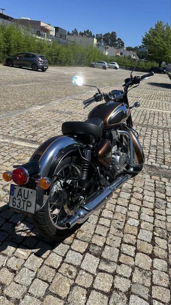 Mota Royal Enfield Classic 350 (como nova)