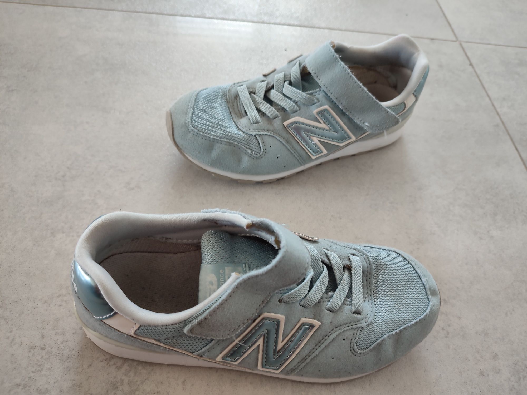 Buty dziecięce NEW BALANCE 996 rozm 33.5, wkładka 20 cm