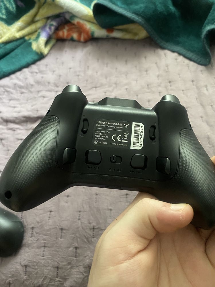 Flydigi vader 4 pro
