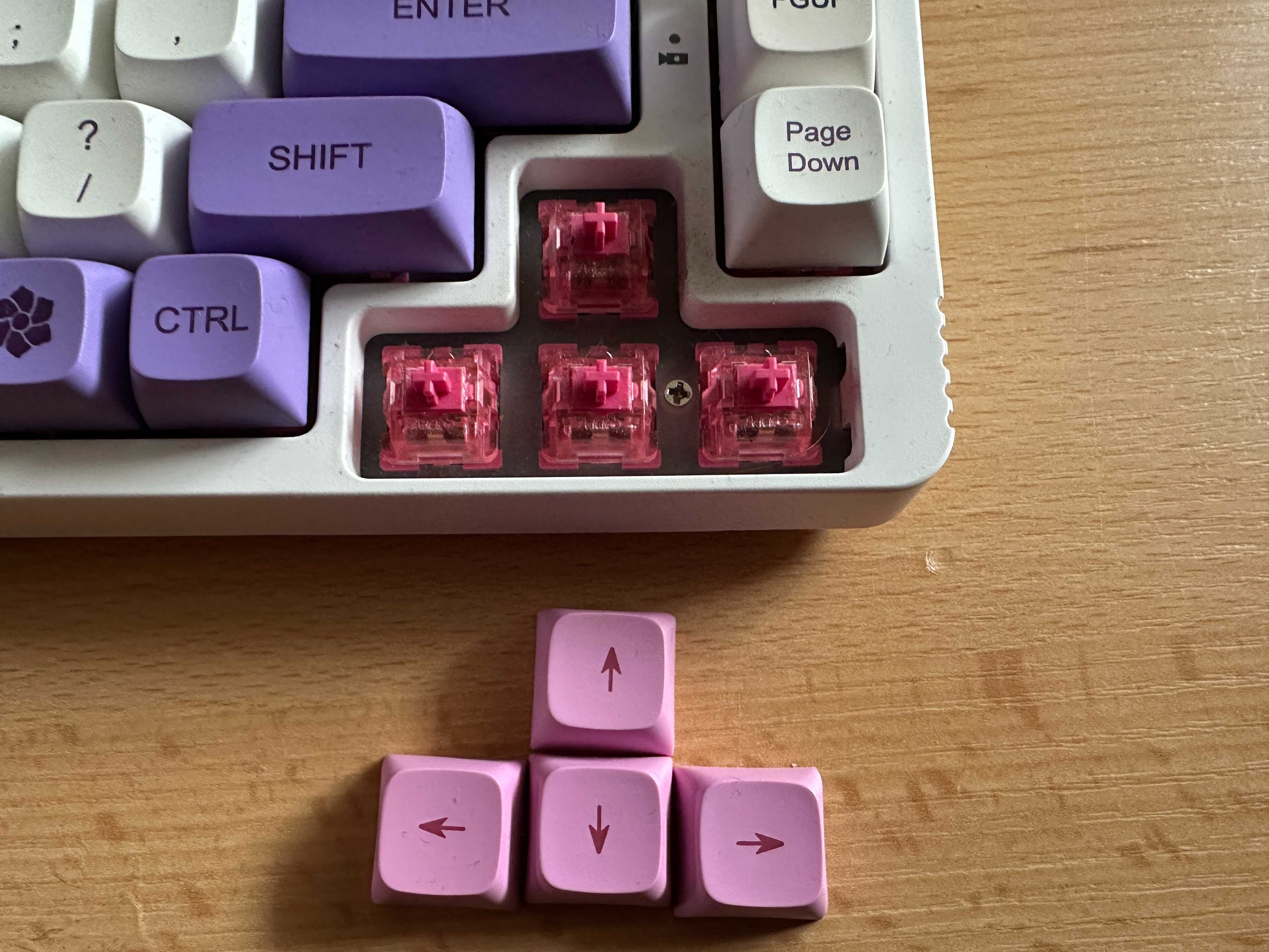 Klawiatura Mechaniczna - Full Custom - Hot Swap KF068 - Akko Rose Red