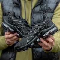 Nike Air VaporMax Plus 'Triple Black