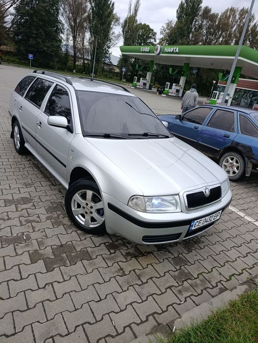 Шкода Октавія Тур