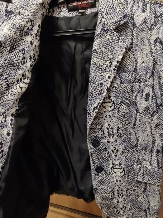 Żakiet damski motyw węża