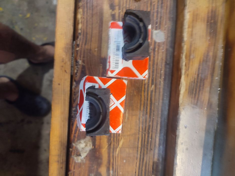 Gumy stabilizatora Vectra C