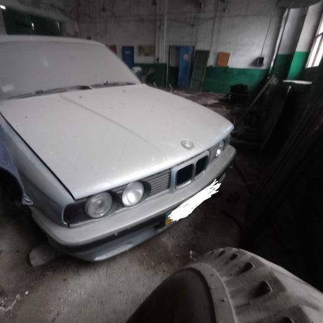 BMW e34 525 1989