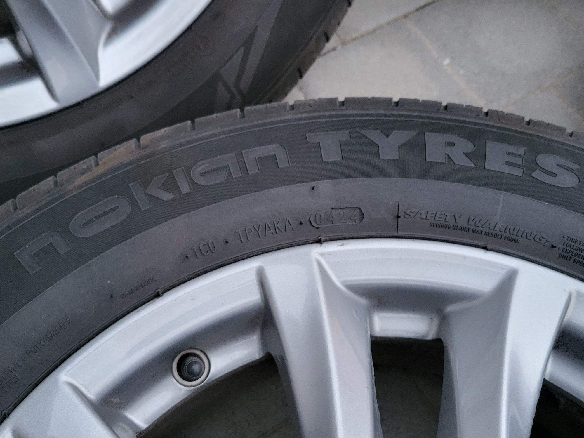 4 x opony letnie NOKIAN WETPROOF 1 205/60 R16 2024