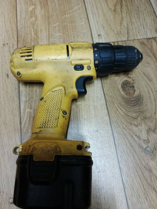Wkrętarka 12V DeWalt