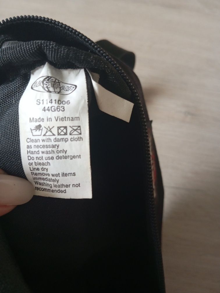 Бананка Eastpak ,сумка