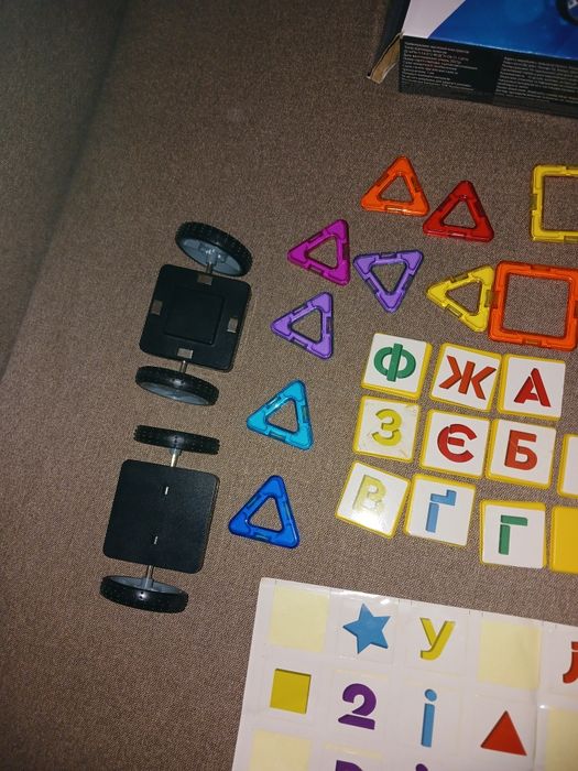 Магнітний конструктор iblock 32 деталі