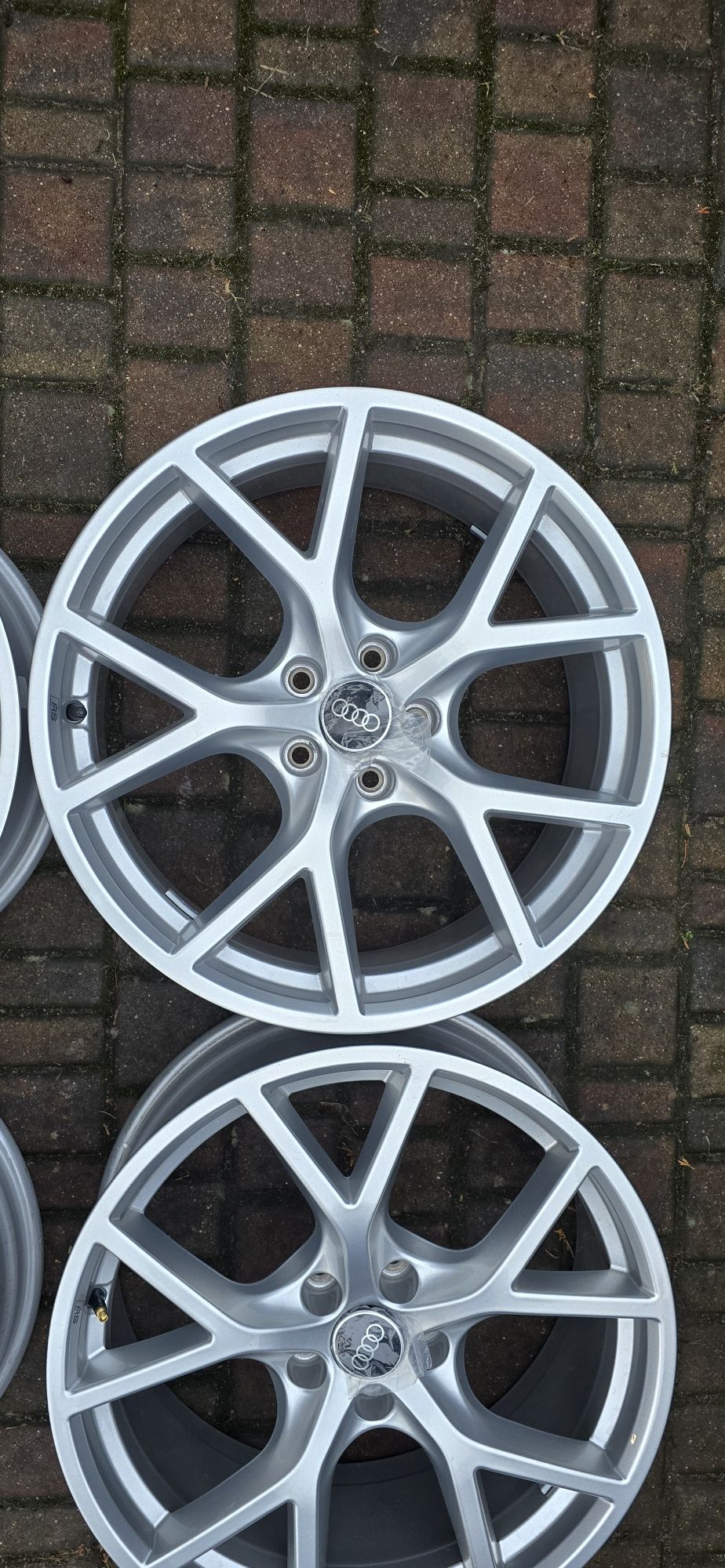 Komplet felg felgi Audi A3 RS3 S3 19" NOWE