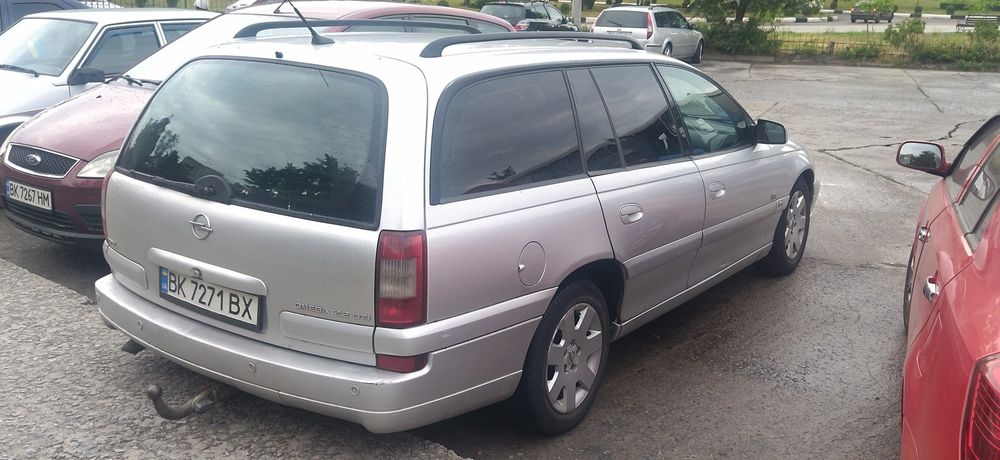 Авто опель омега б 2,2дті
