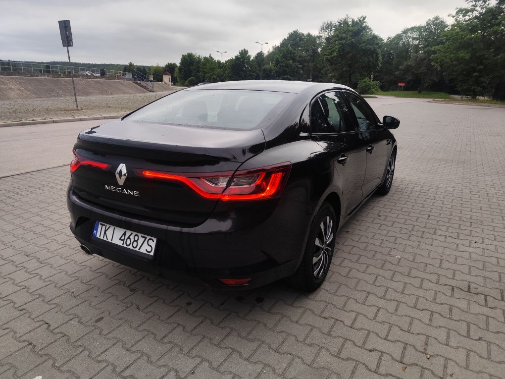 Renault Megane IV 1.6 Benzyna sedan LED