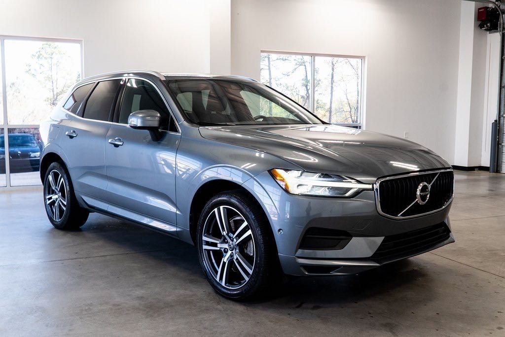 2018 Volvo XC60 Momentum