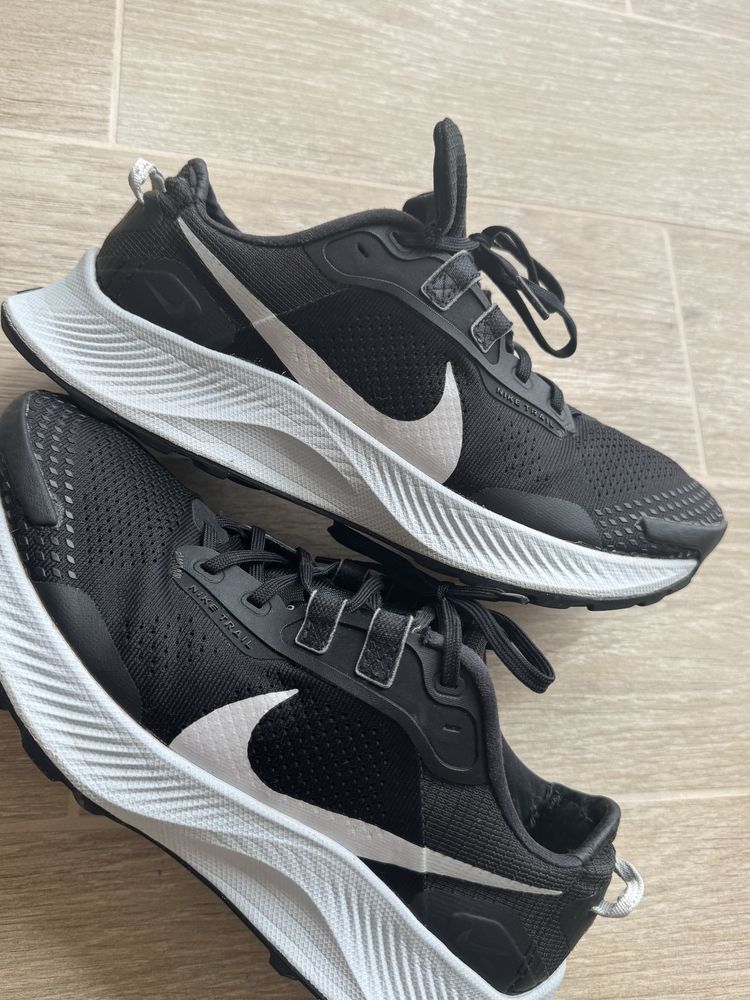 Кросівки(красовки) nike react trail