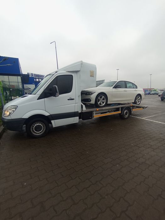 Послуги евакуатора 24/7 автовикуп.