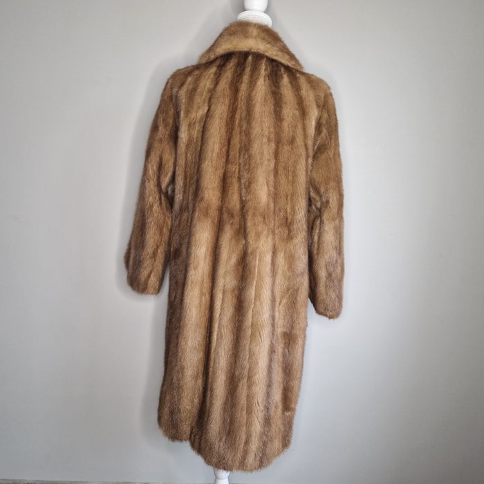 Saga Furs / Mink futrzany płaszcz z norki